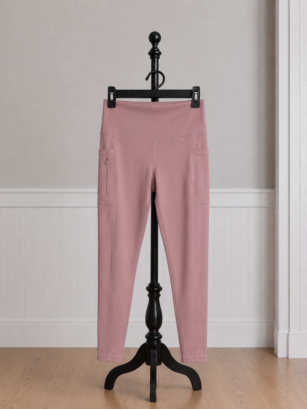 Adrienne Vittadini Sport Athletic Leggings